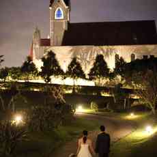 アリビラ グローリー教会で結婚式 みんなのウェディング