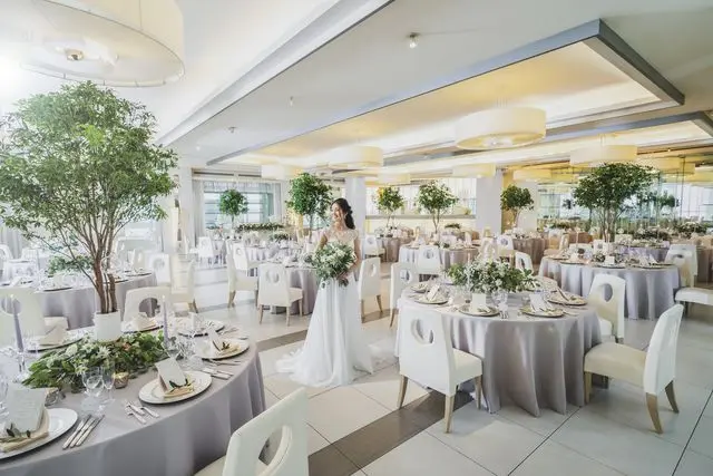 披露宴会場 式場公式写真 The Morris みしまプラザホテル で結婚式 みんなのウェディング