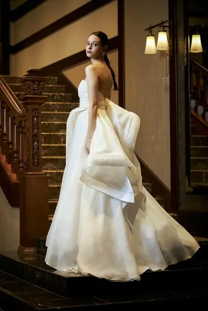 ウェディングドレス 和装 式場公式写真 Neo Japanesque Wedding 百花籠で結婚式 みんなのウェディング