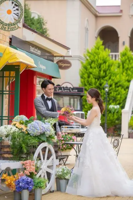 ピアザ ララ ルーチェ