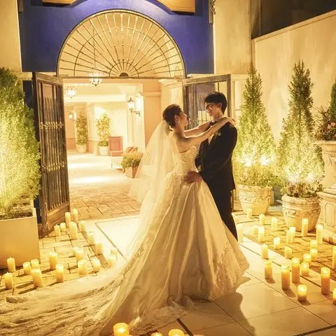 外観 式場公式写真 アニヴェルセル 白壁で結婚式 みんなのウェディング