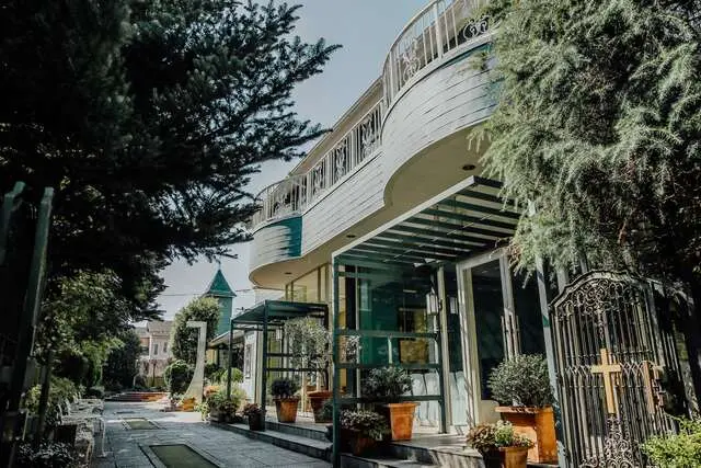 エグリーズドゥ葉山庵