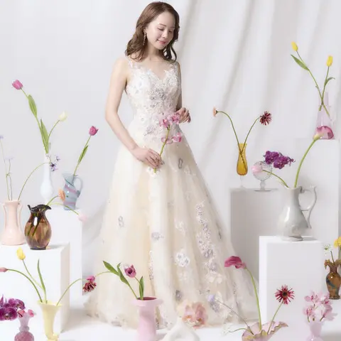 ウェディングドレス・和装(式場公式写真)：アニヴェルセル 江坂(新大阪