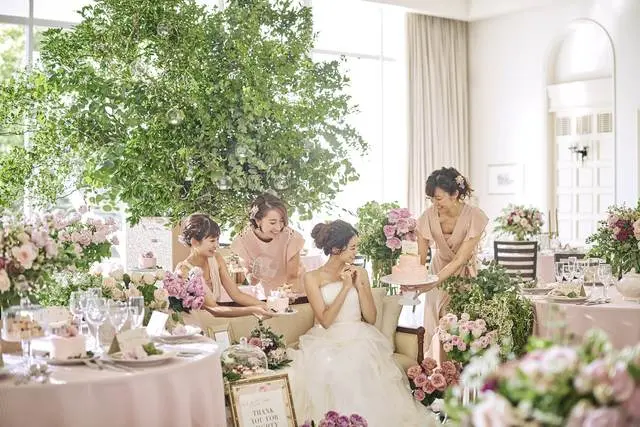 アーヴェリール迎賓館 富山 の披露宴会場 みんなのウェデイング