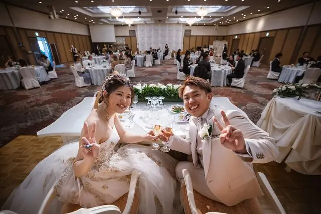 ウェディングハウス アインパルラ浦島の披露宴会場｜みんなのウェデイング