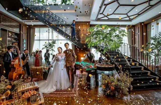 キャトルセゾン浜松の披露宴会場｜みんなのウェデイング