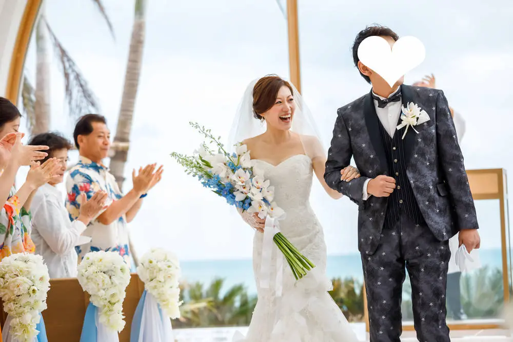 沖縄大好き アットホームなリゾートウェディング ザ ギノザリゾート 美らの教会の結婚式レポ みんなのウェディング