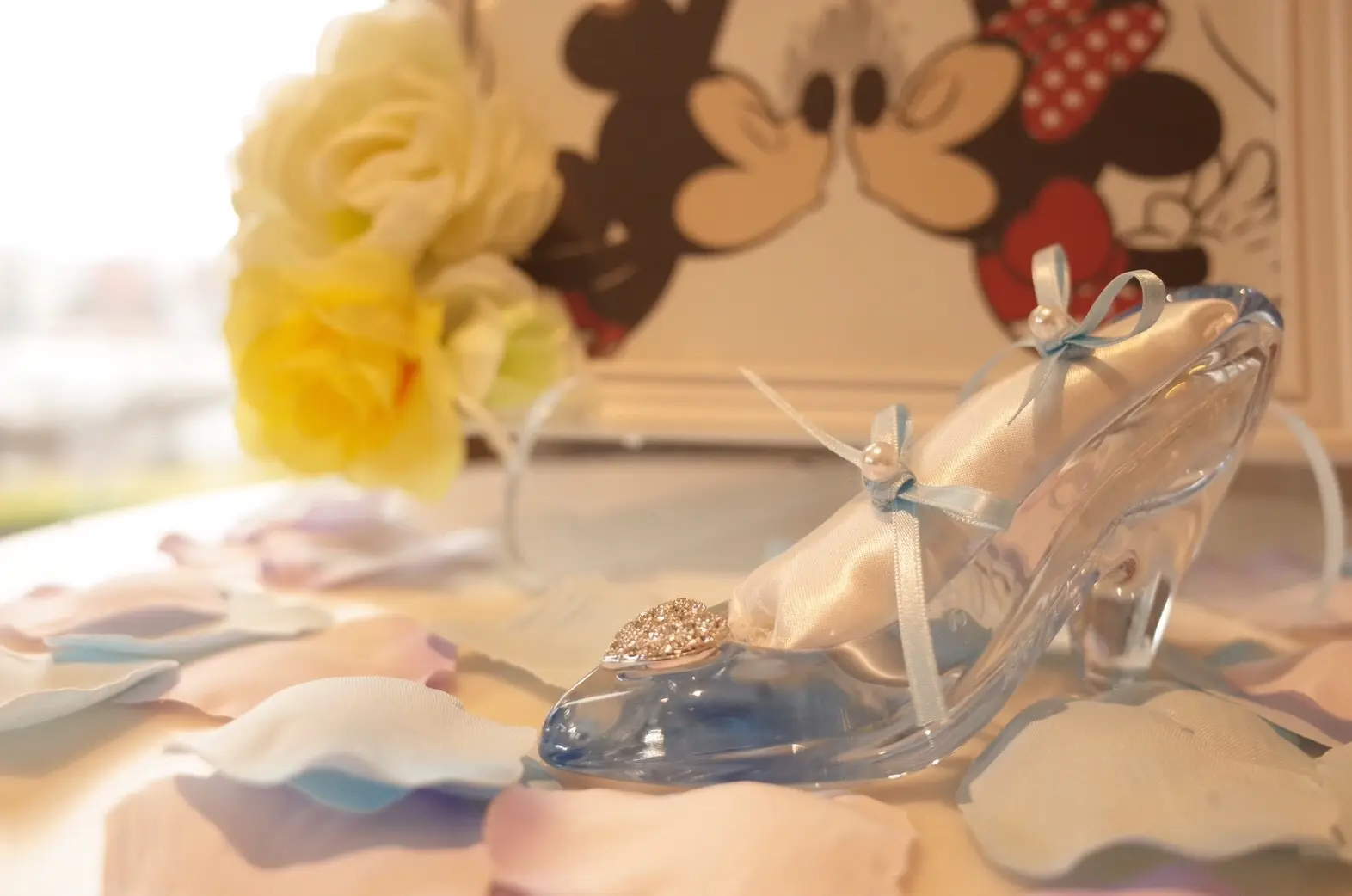 Tiffany Disney Wedding アニヴェルセルみなとみらい横浜の結婚式レポ みんなのウェディング