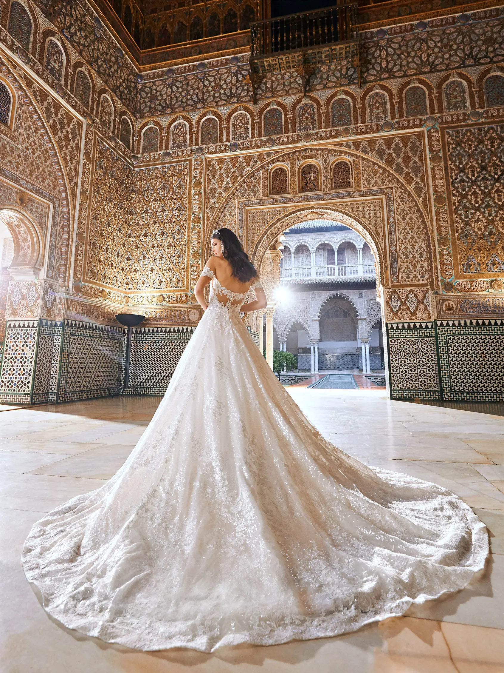 PRONOVIAS 2022 collection TURPAN｜PRONOVIAS(プロノビアス)の
