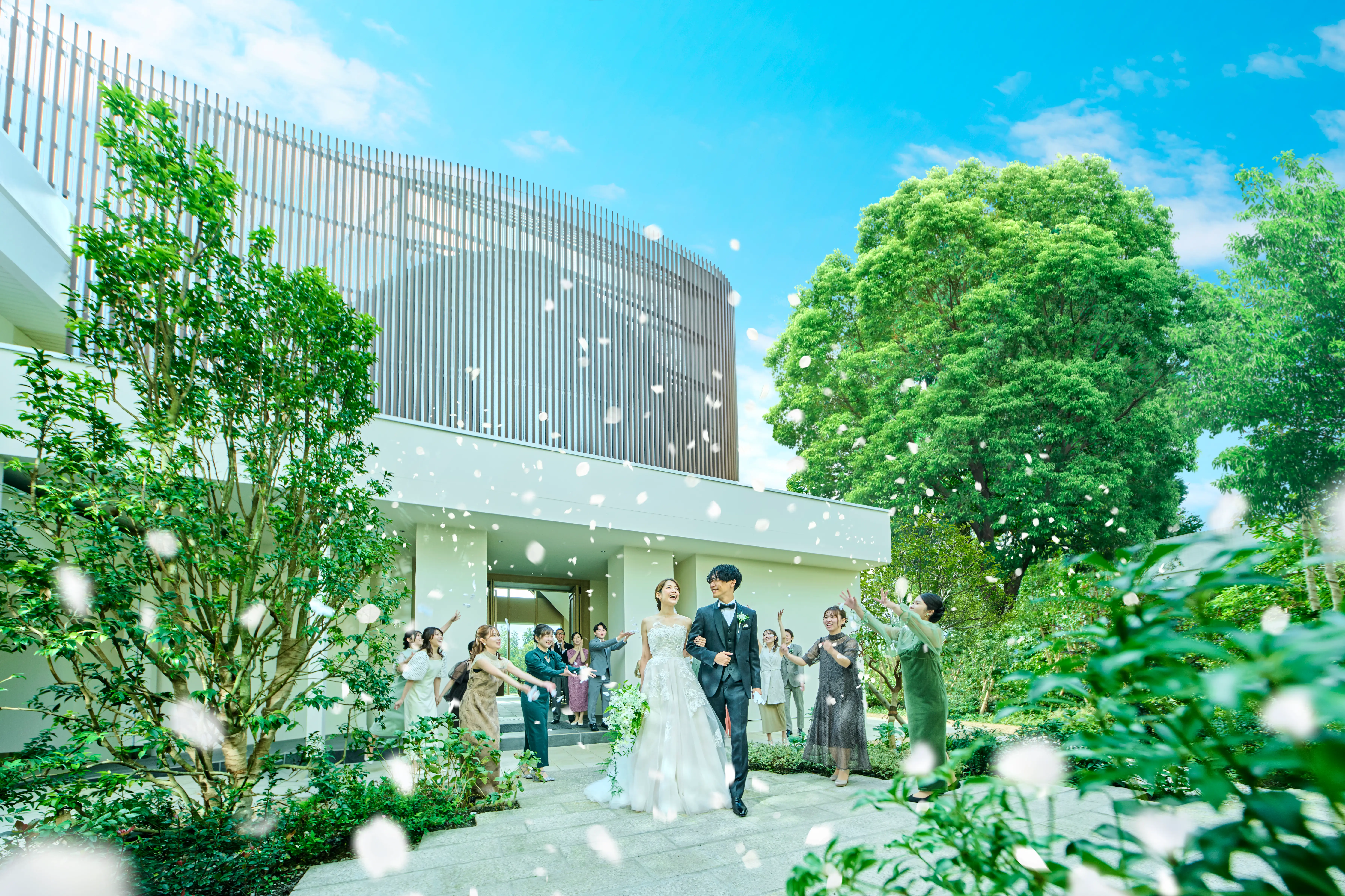 《NEW OPEＮ》今だけ先着20組限定★最大180万優待！詳しくはこちら