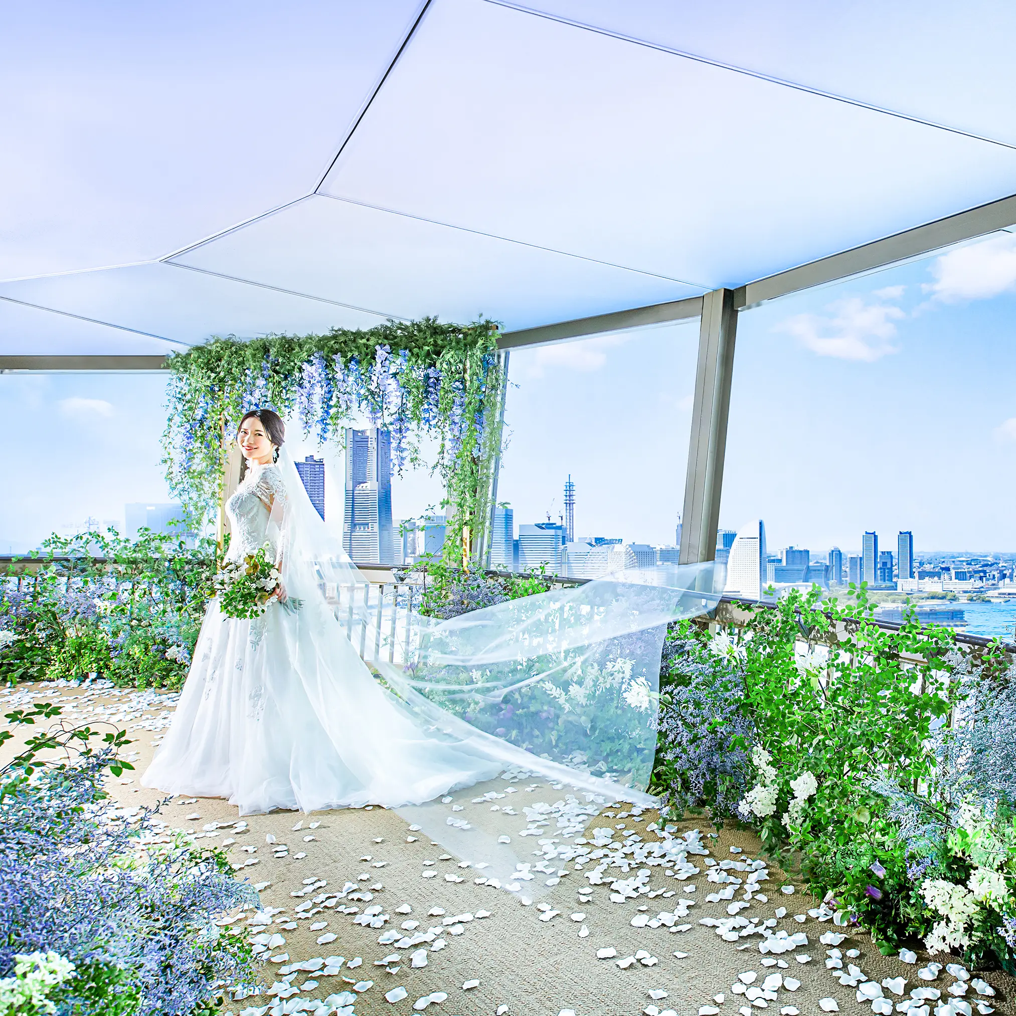 【公式サイトからの予約が一番お得♪】来館ギフト4万円プレゼント！1組貸切のマリンタワーウエディング