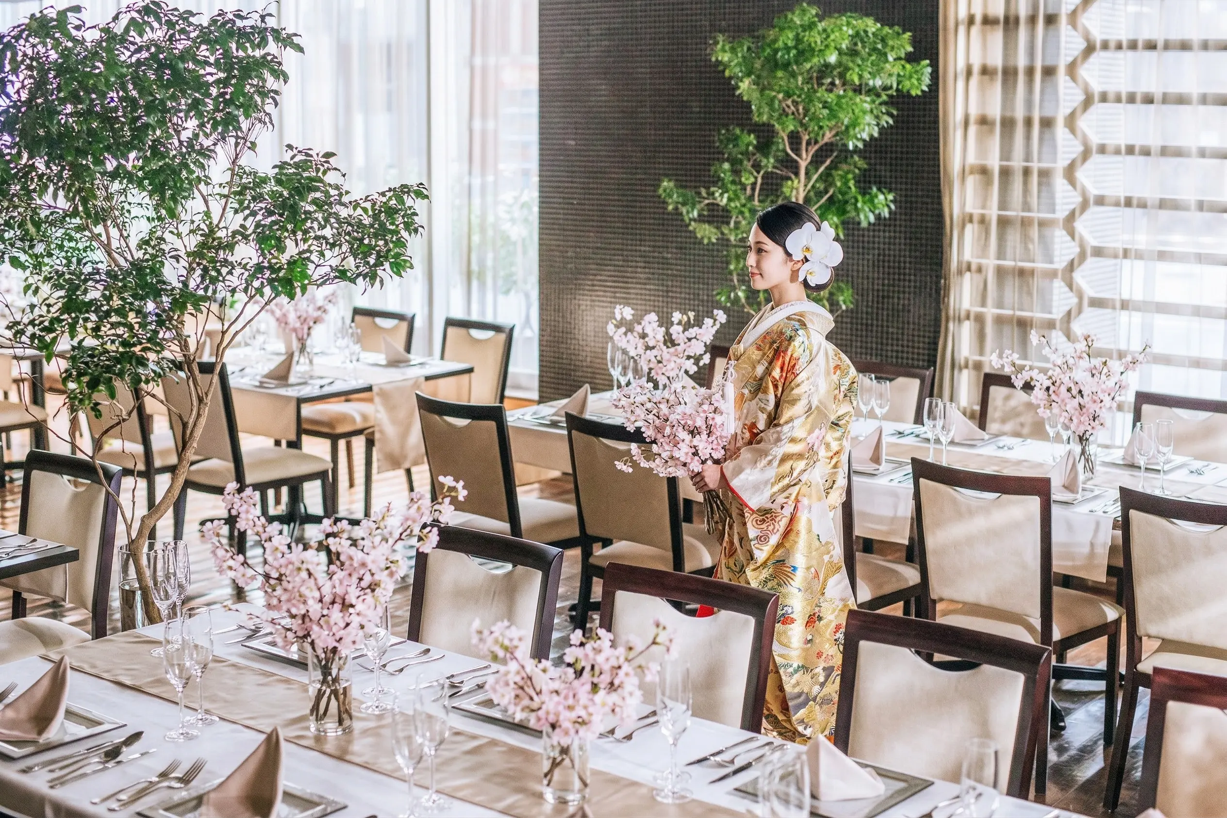 【8月まで限定】南堀江に佇む美食のレストラン＆和婚プラン ＼神社挙式・10名会食プラン36.7万円／