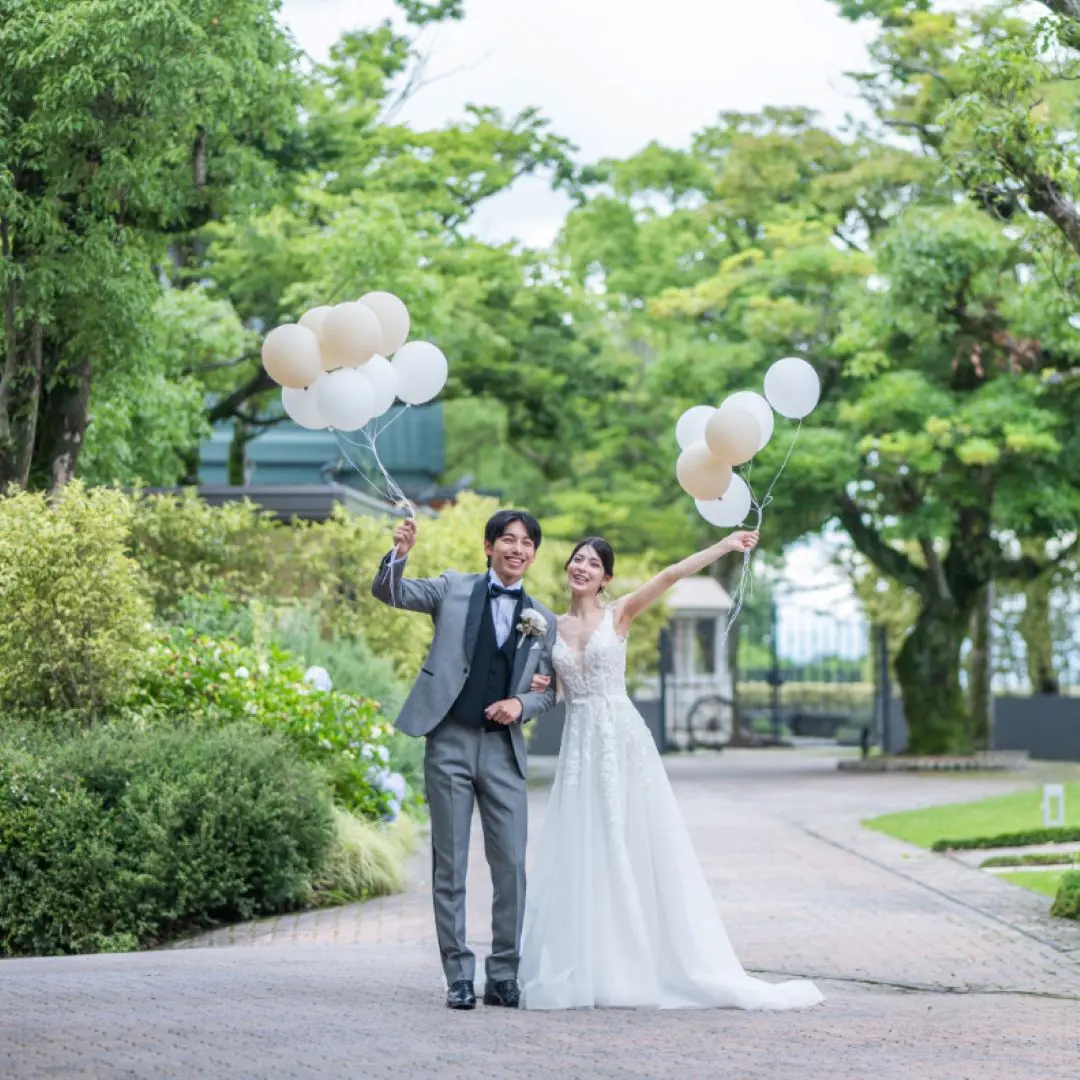 【鹿児島の絶景一望】18もの多彩な会場と美食で叶う理想の結婚式｜長年支持されてきた理由はこちらから↓