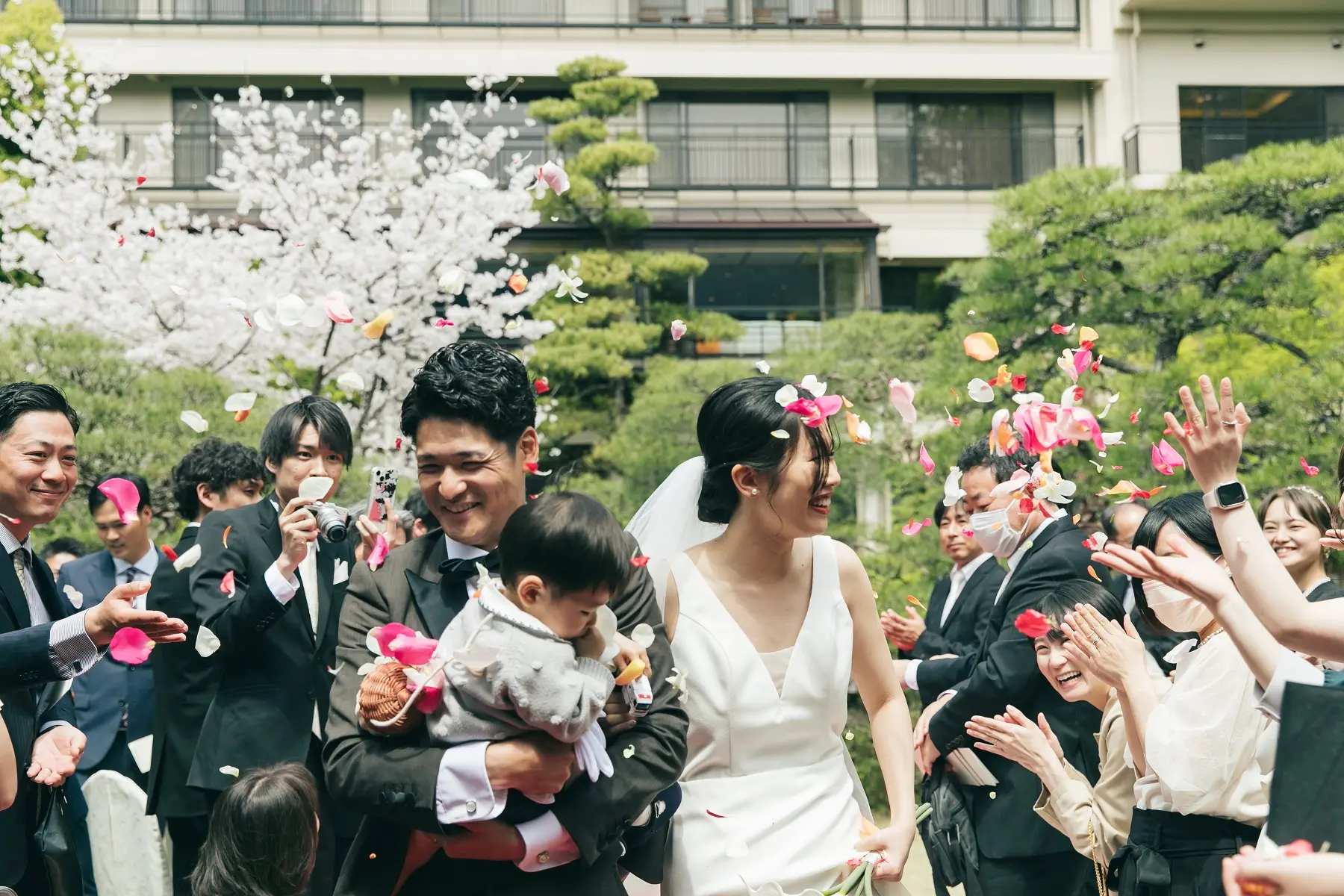 【特別な日を非日常の空間で！圧巻のロケーションを満喫】庭園見学もできるブライダル相談会開催中