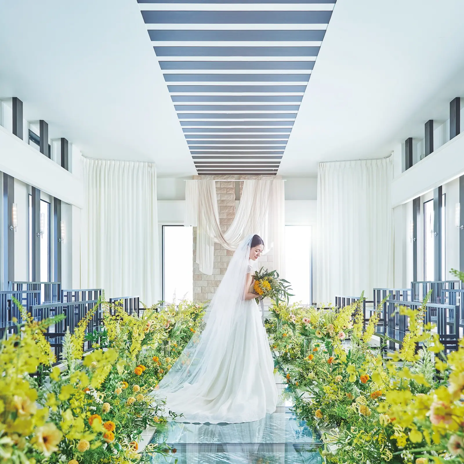 【感動体験】*光×緑*＆*水×癒し*★２種類のチャペルで憧れ花嫁体験×近江牛絶品料理試食