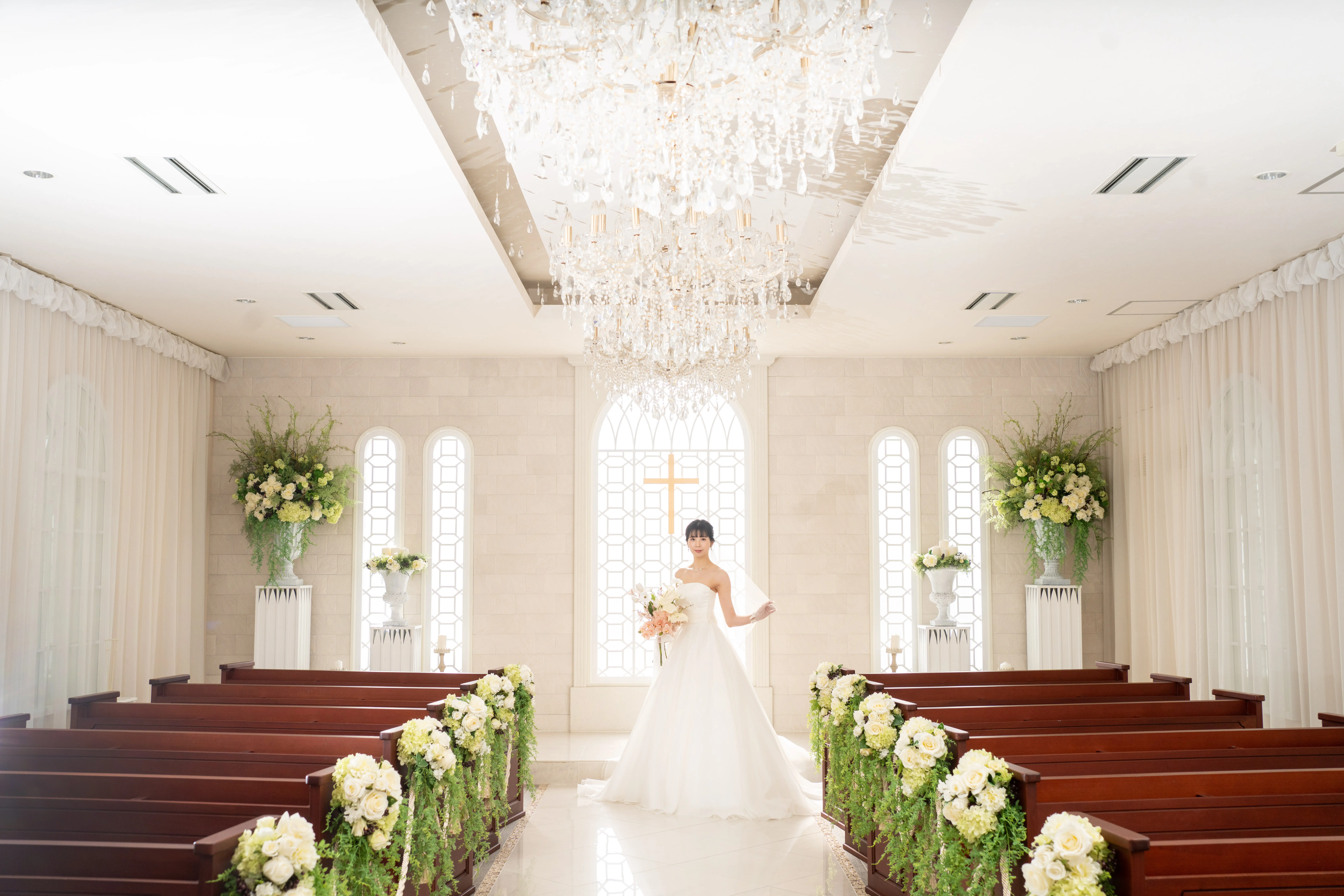 ＜結婚決まったらまずは予約！＞フォトW×結婚式×会食すべてまるごと相談◎無料試食やドレス試着体験も！