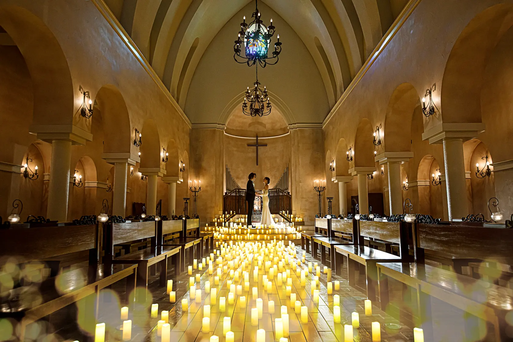 【日本の美しいチャペル100選】に選ばれました。記念プランはこちらから