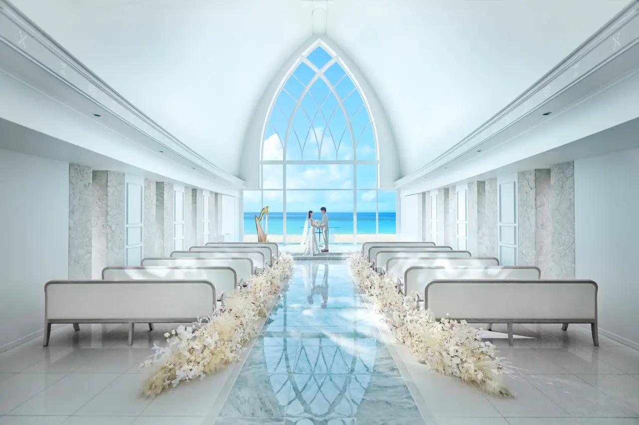 【挙式プラン最大50％OFF】オンザビーチチャペルで叶えるリゾ婚♪