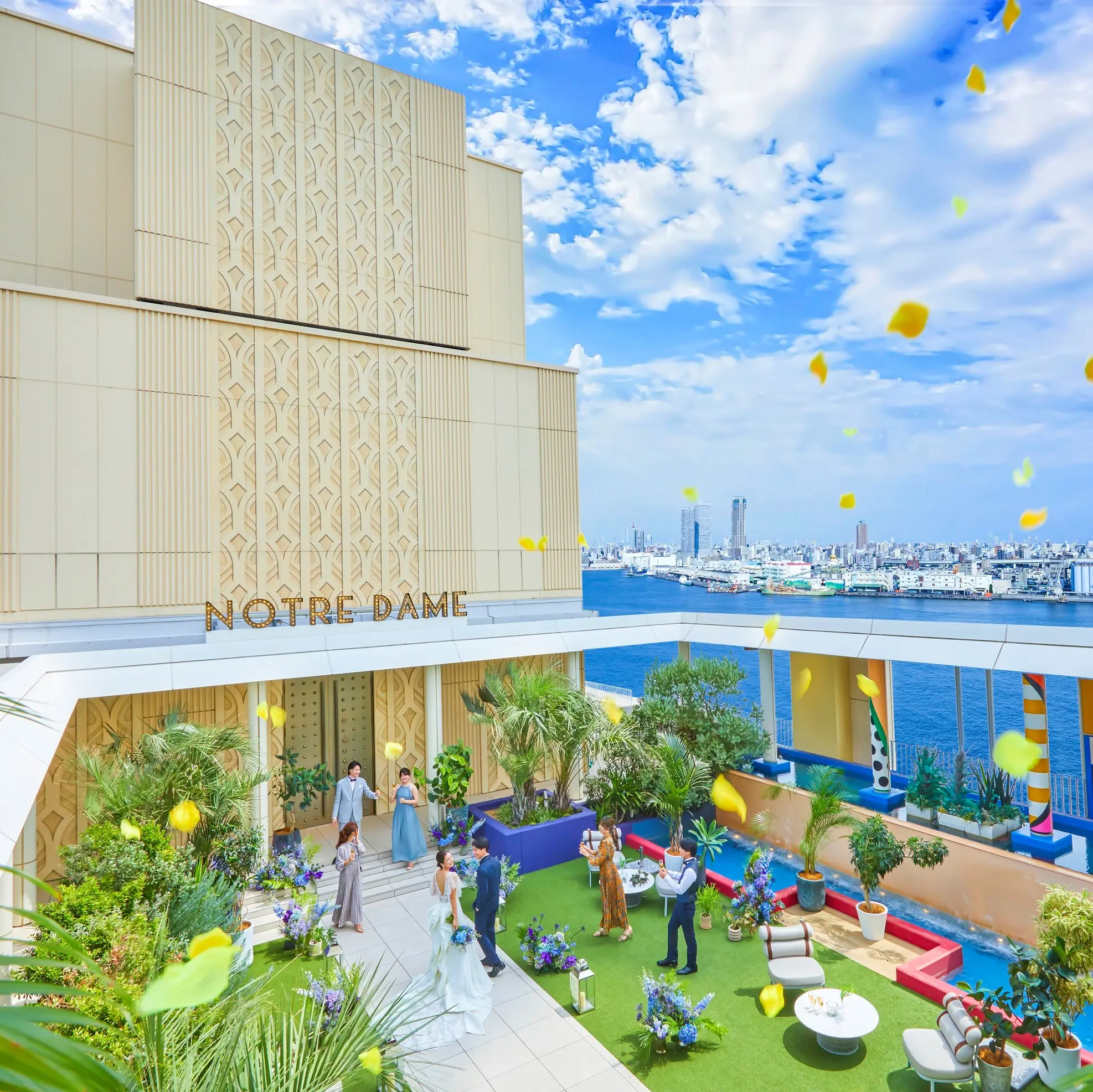 【大阪で唯一人気テーマパークを一望できる地上60mの絶景プライベート空間】天空チャペル×ガーデンW♪