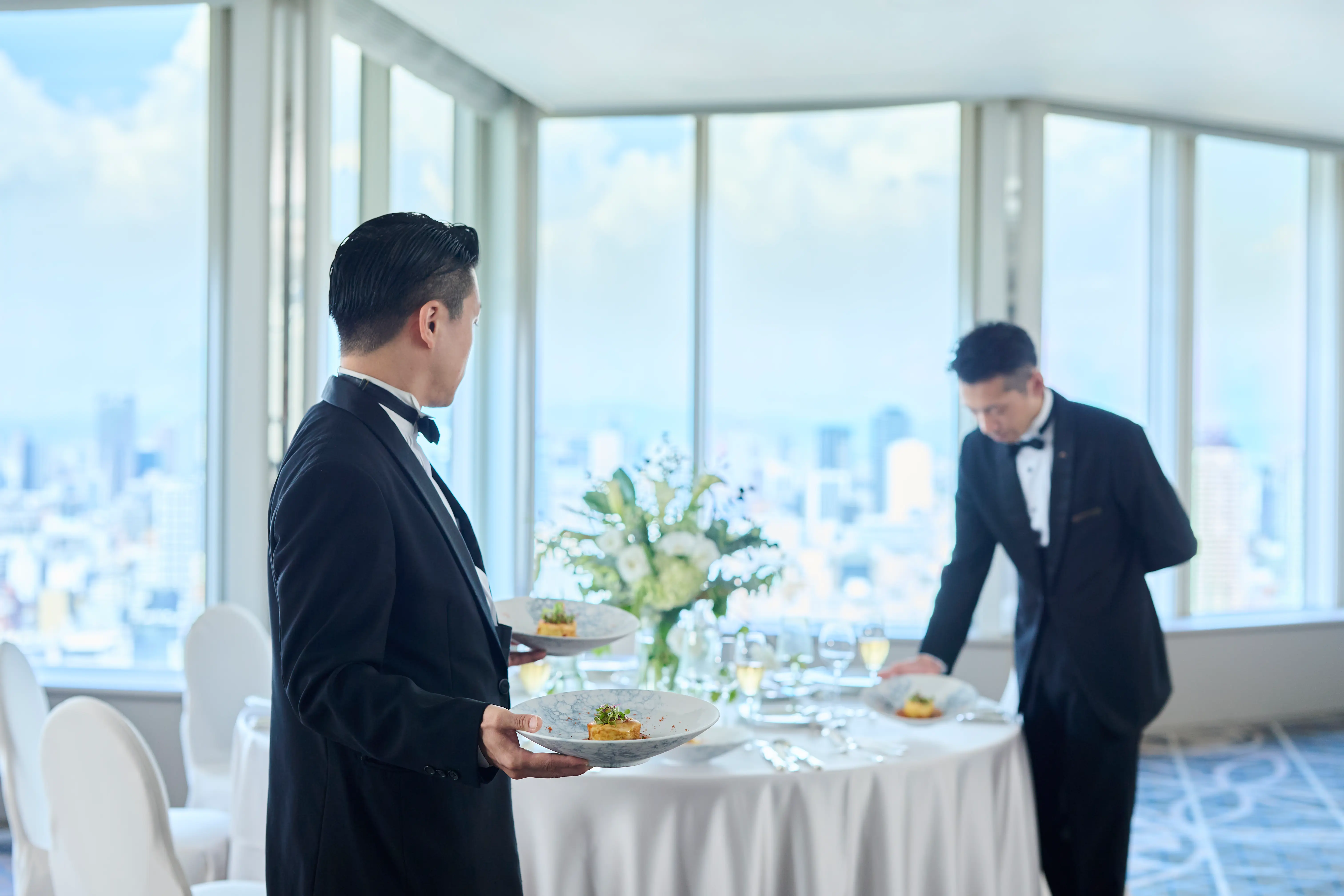 【年内の結婚式がお得に！お料理1グレードアップ、挙式料金プレゼントなど最大20大特典付き】