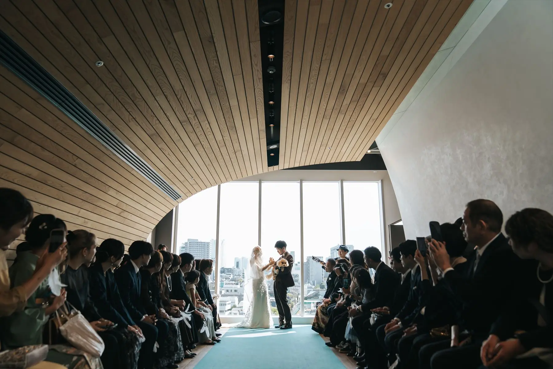 ＼公式HPにてパーティレポート公開中／おふたりらしさを大切にした特別な一日→詳細はこちら