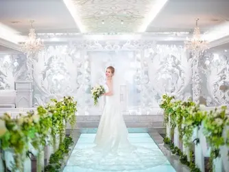 【川越駅徒歩3分】光るバージンロードと純白のチャペル。魔法のような演出で一生の思い出を。