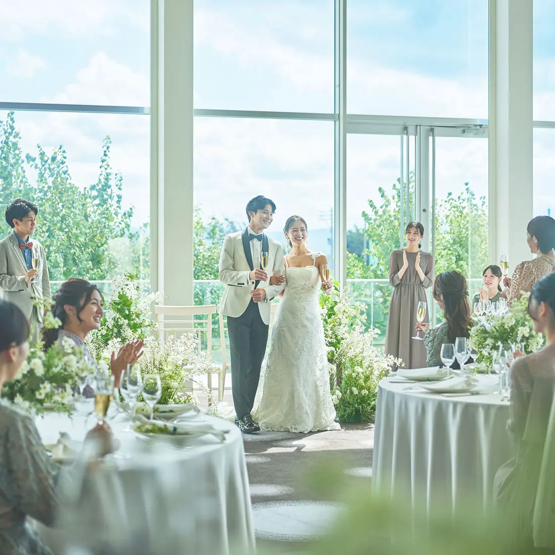 来館特典や成約特典付きのフェア開催中！自分だけの結婚式を見つけよう♪