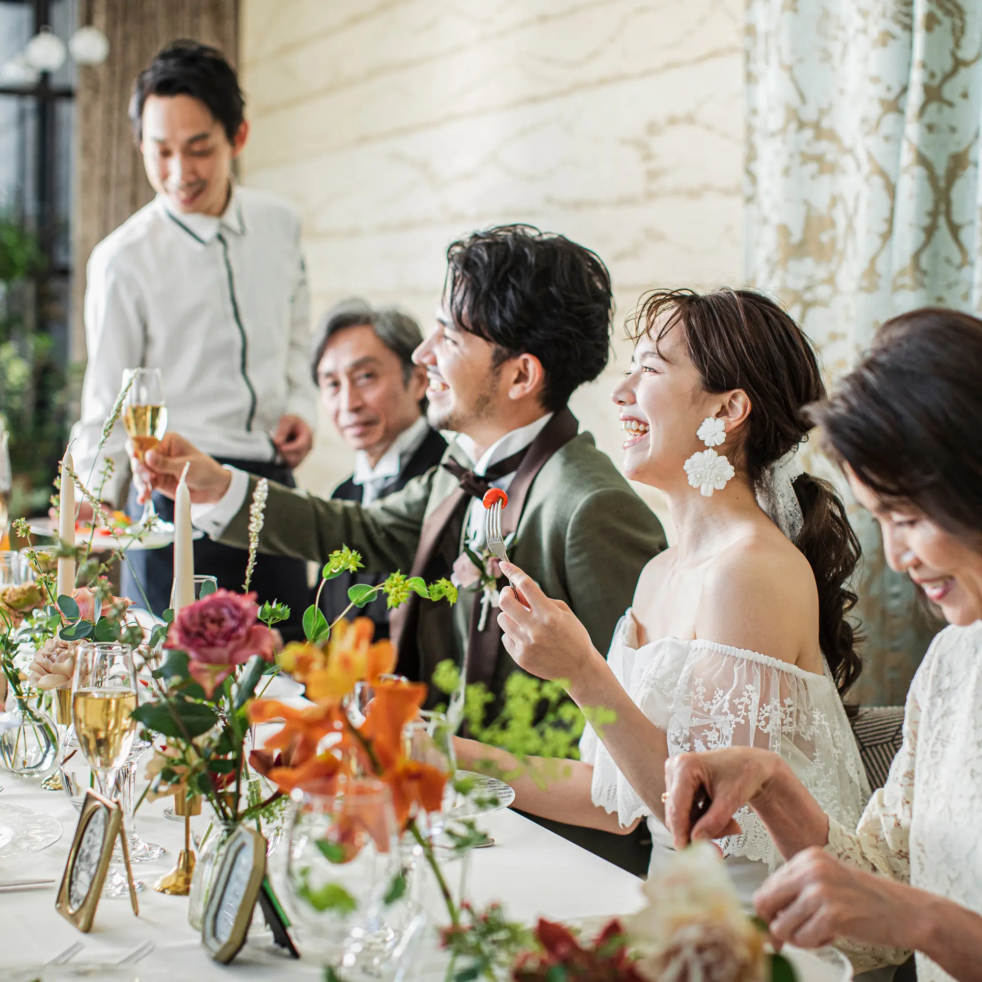 【カップルレポート公開中★】名駅すぐの全天候ガーデン×緑溢れる大人レストランで自由度の高いパーティを