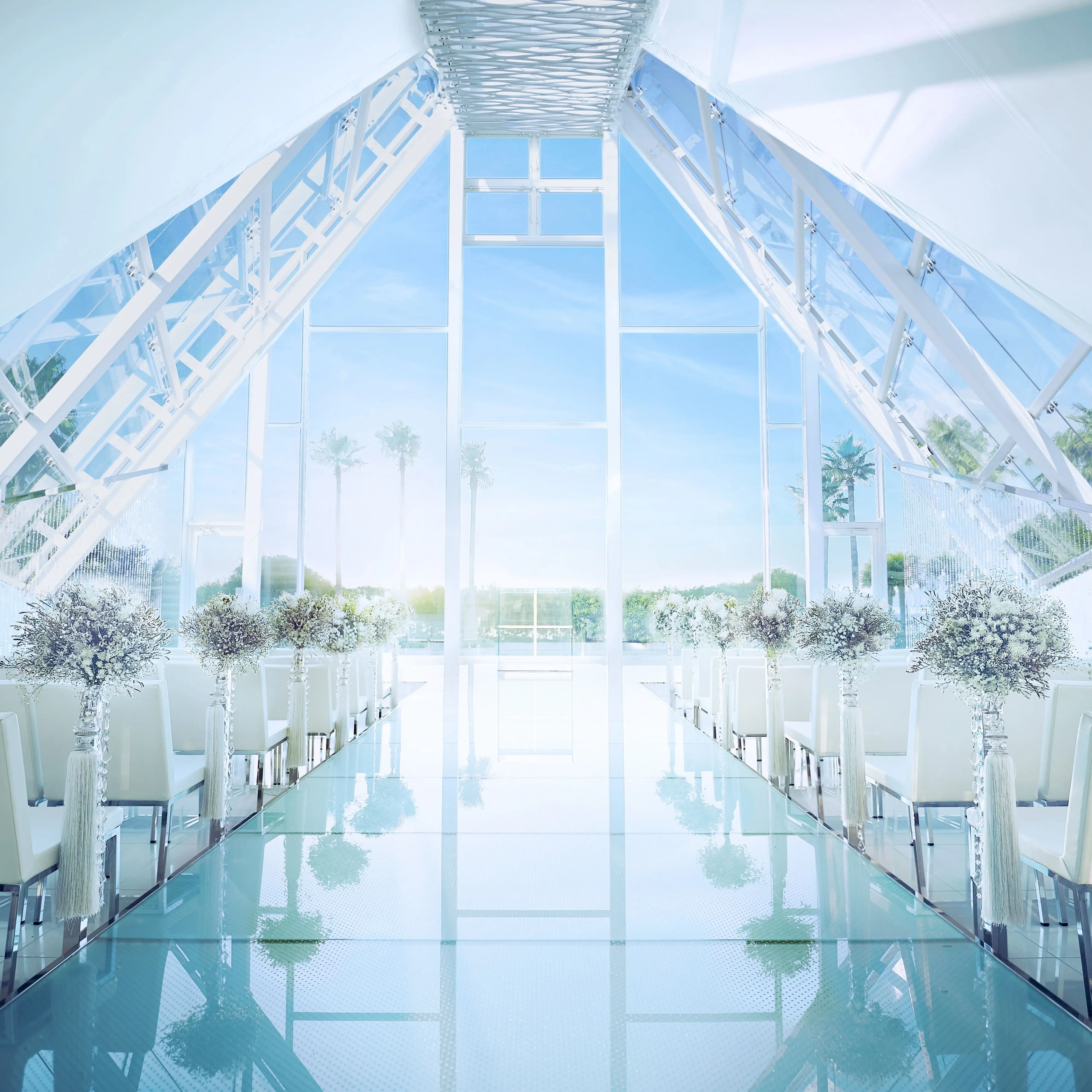 海・ガーデン～選べる神戸リゾート～【基本挙式料99,000円～】ルクリアモーレの少人数結婚式