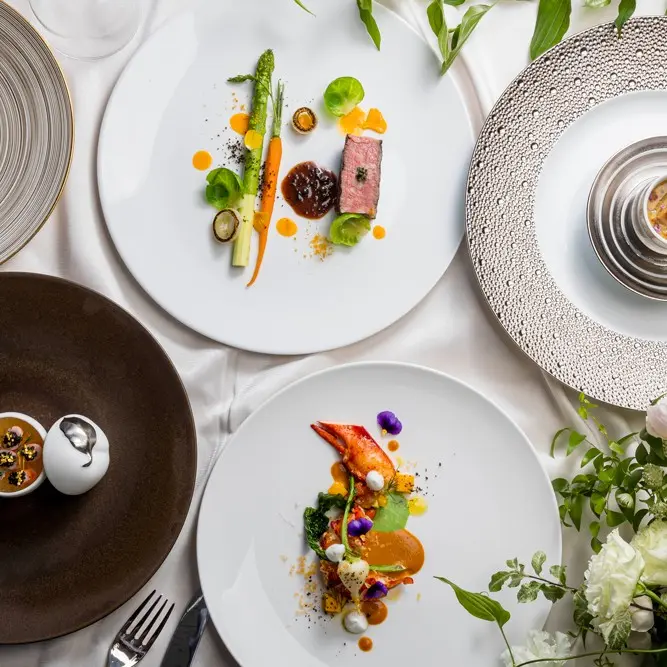 残席わずか※3/14(土)は残席2＼White Day開催◆限定GIFT付／空×絶景満喫◎城山美食会