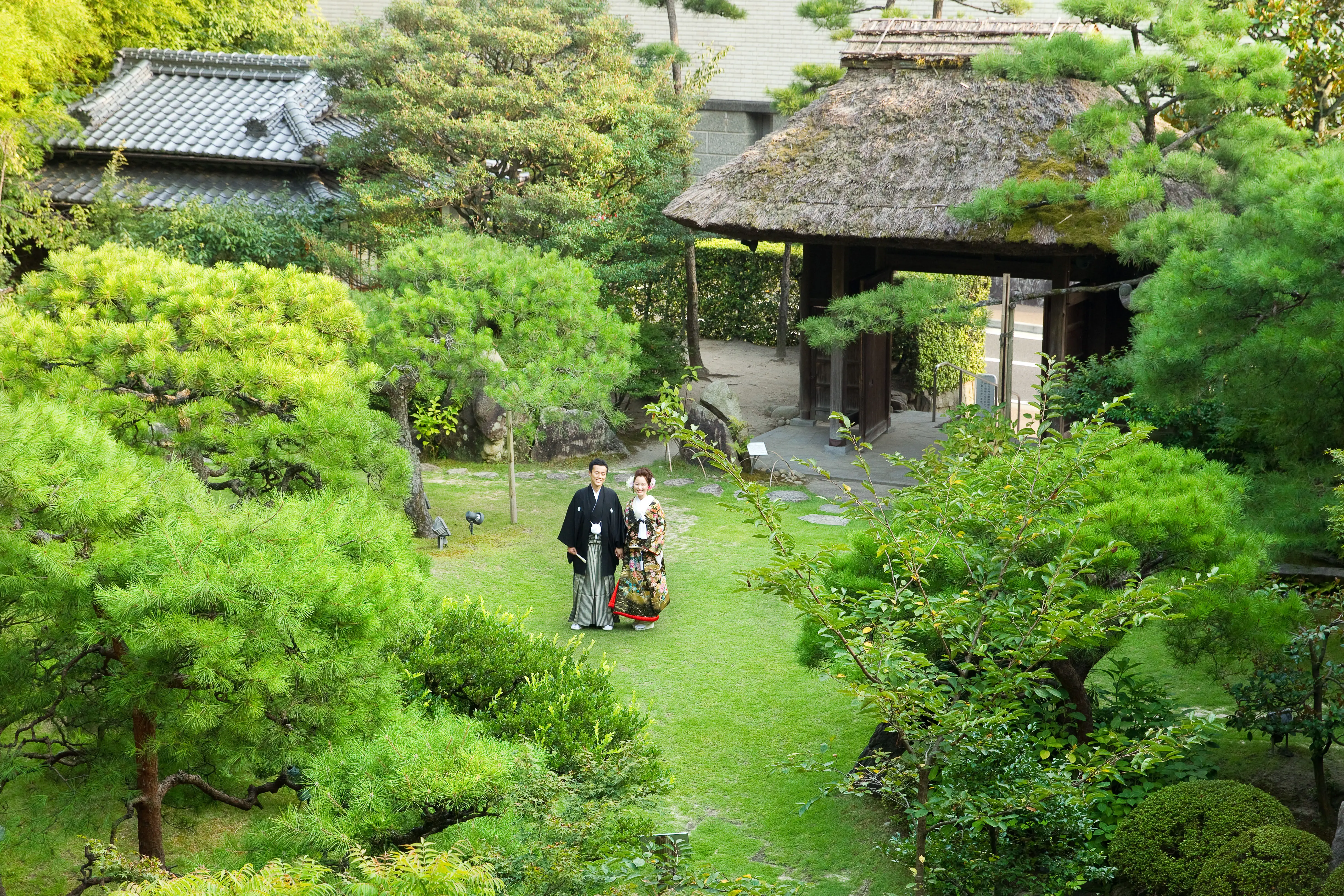 【特別な日を非日常の空間で！圧巻のロケーションを満喫】庭園見学もできるブライダル相談会開催中