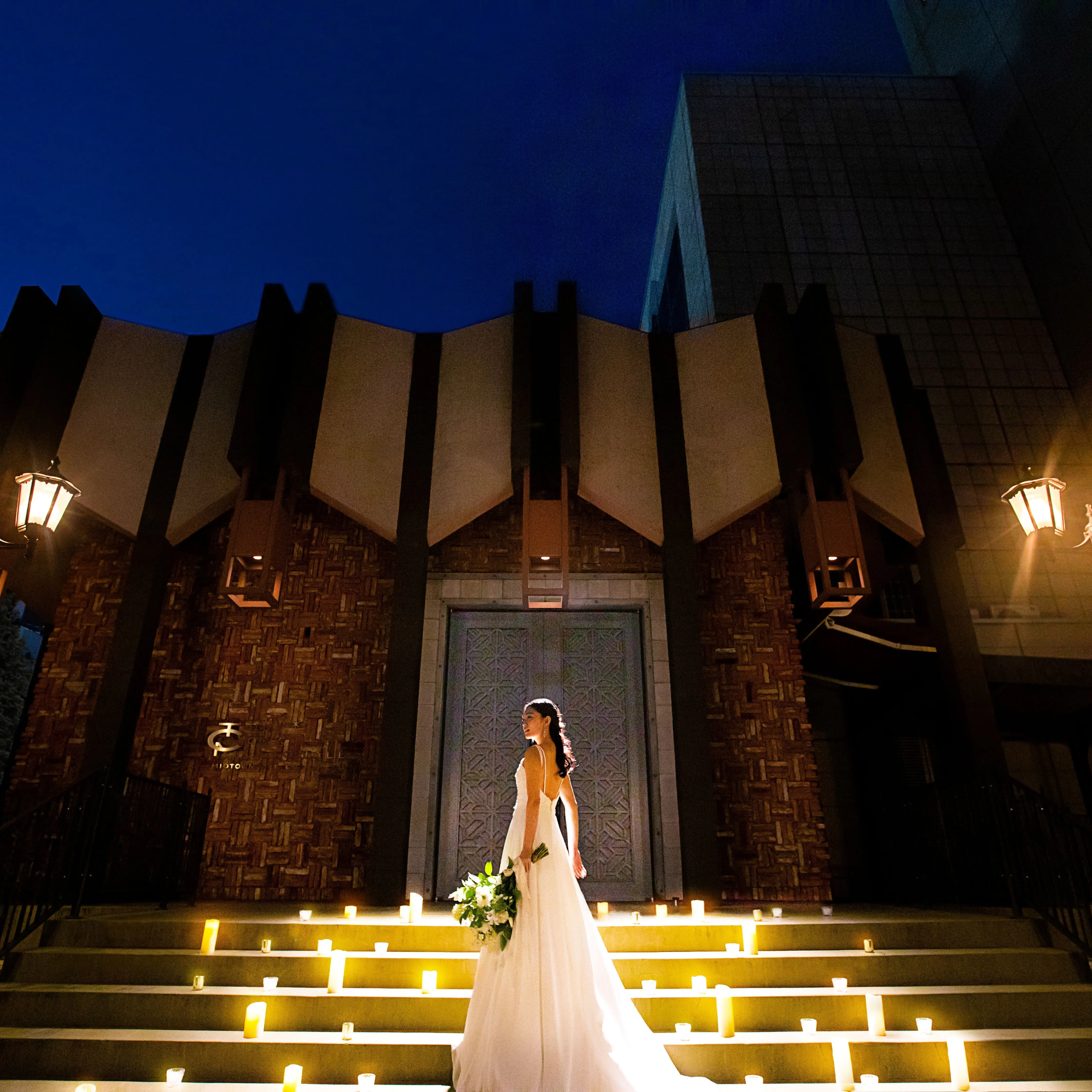 【天空のチャペルで絶景フォトウエディング】特別コースも付いて、おふたりでゆっくり食事できるプラン！