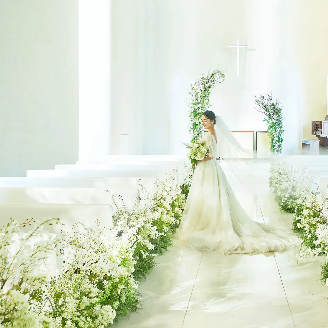 来館特典や成約特典付きのフェア開催中！自分だけの結婚式を見つけよう♪