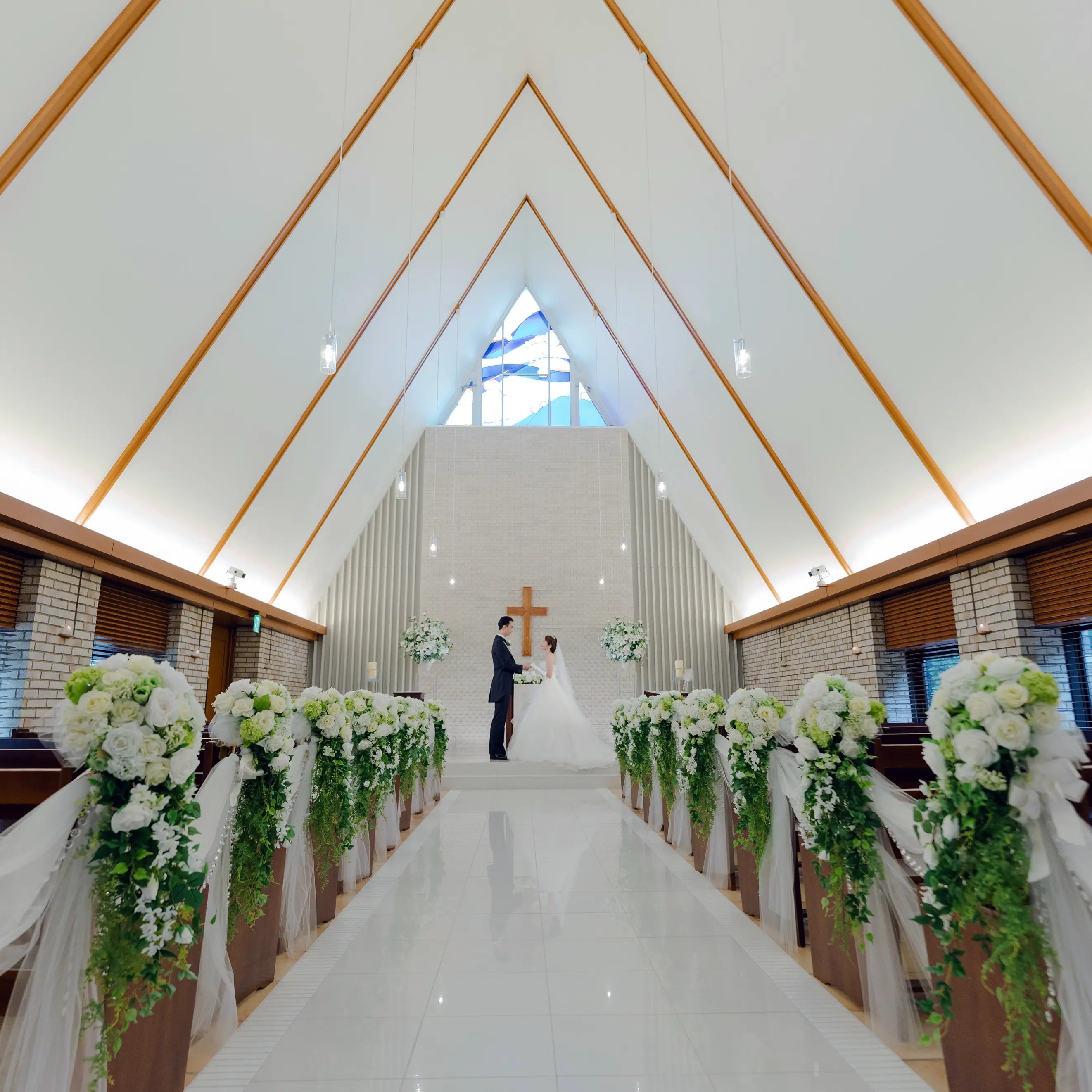 新規来館特典**Amazonギフト券　または　レストラン食事券**プレゼント♪