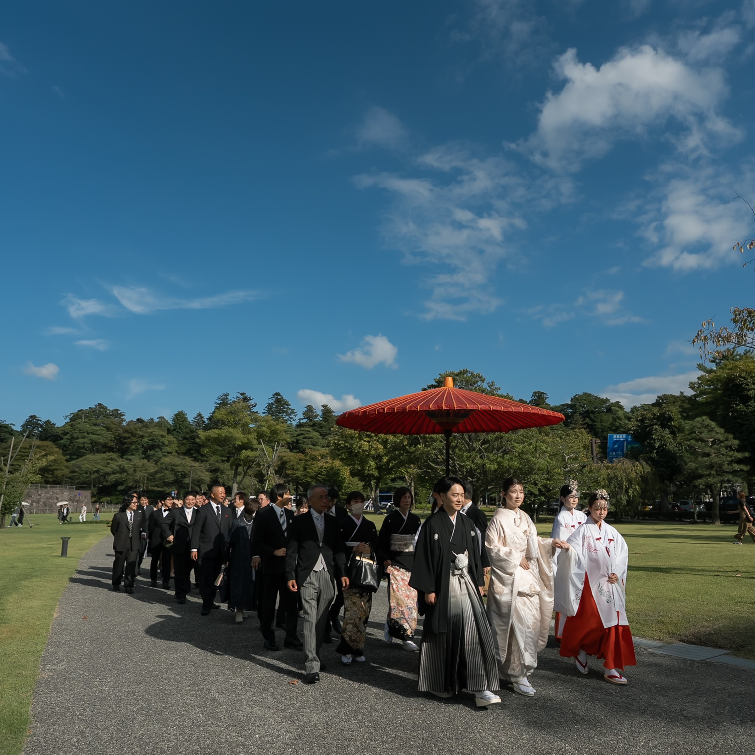 【四季折々の美しさが広がる眺望と写真映えする洗練空間】自然で溢れる兼六園・金沢城公園に近い立地