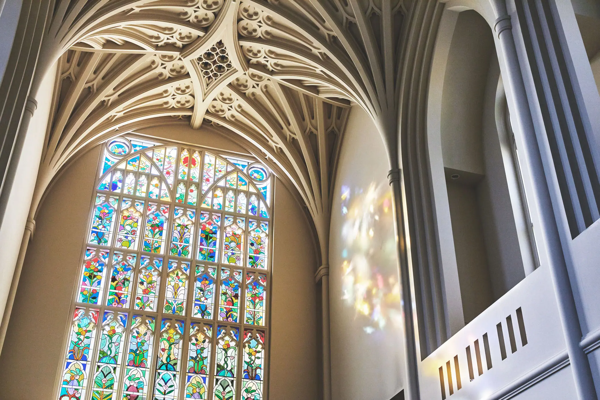 【公式HP予約が一番お得】2026年*最大級の特典*フェア★大聖堂×煌めくステンドグラス×美食体験