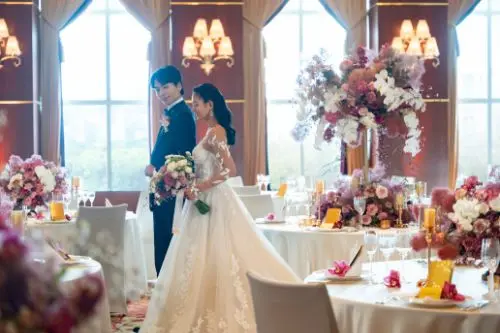 【半年以内のご結婚式をご検討の方へ】コストはスマートに、体験はプレミアムに。