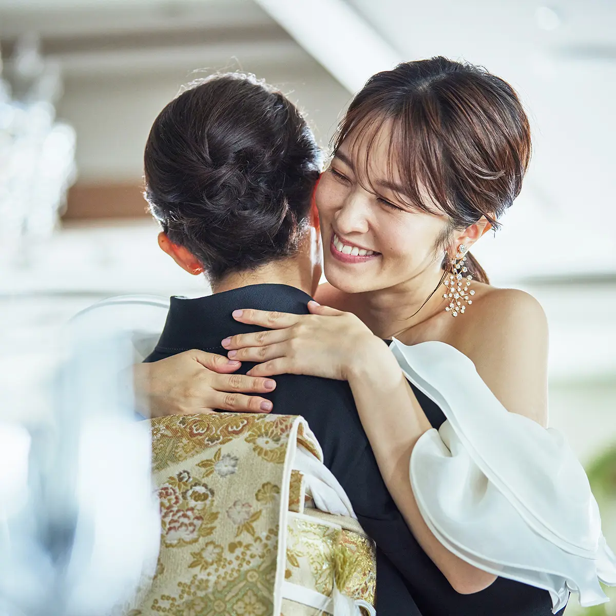 究極にシンプル！だからお得に【基本挙式料99,000円～】ルクリアモーレの少人数結婚式