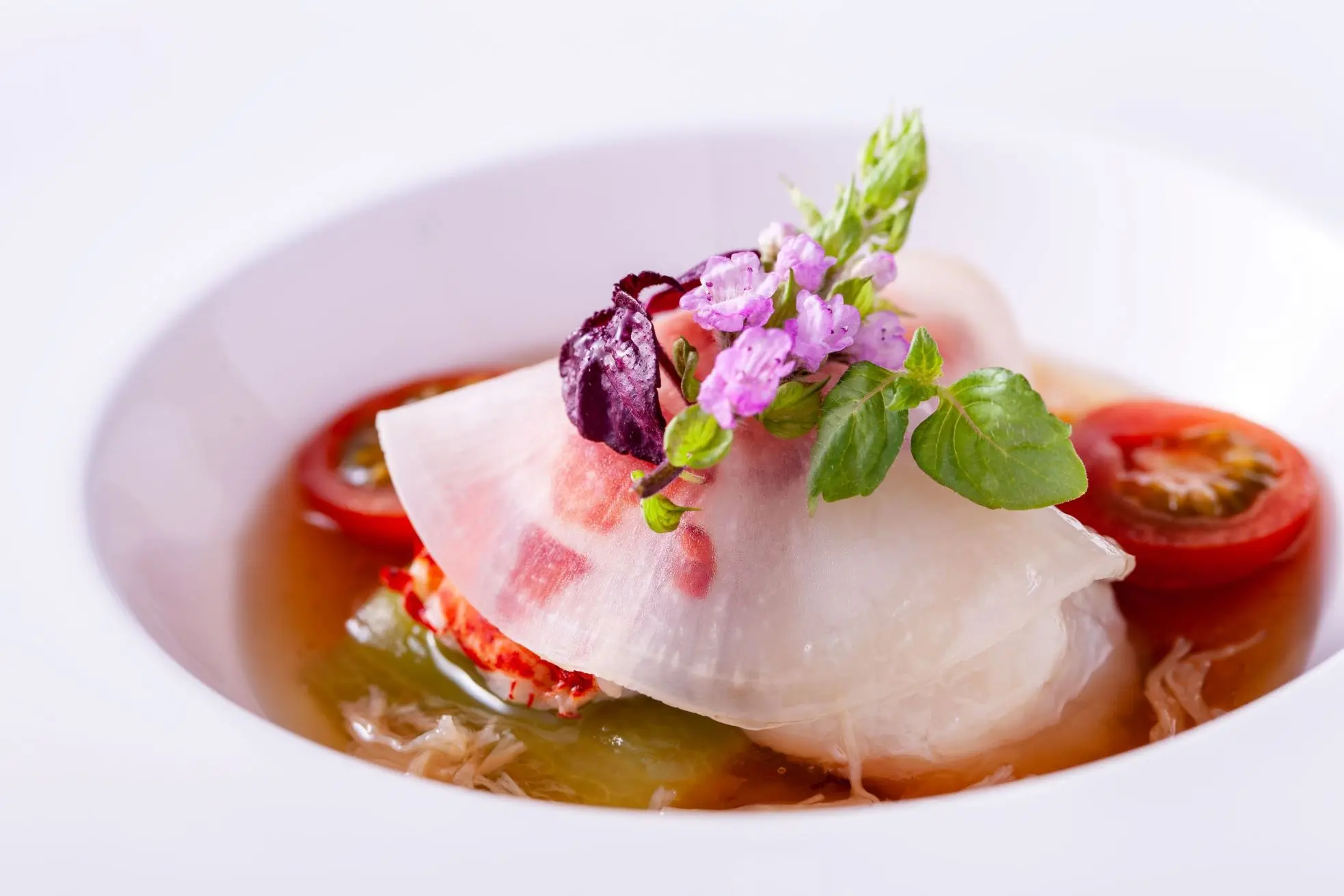 歴史的な晩餐会で賓客をもてなしてきた料理を、ふたりの結婚式でも　《特別な舞台にふさわしいお料理》