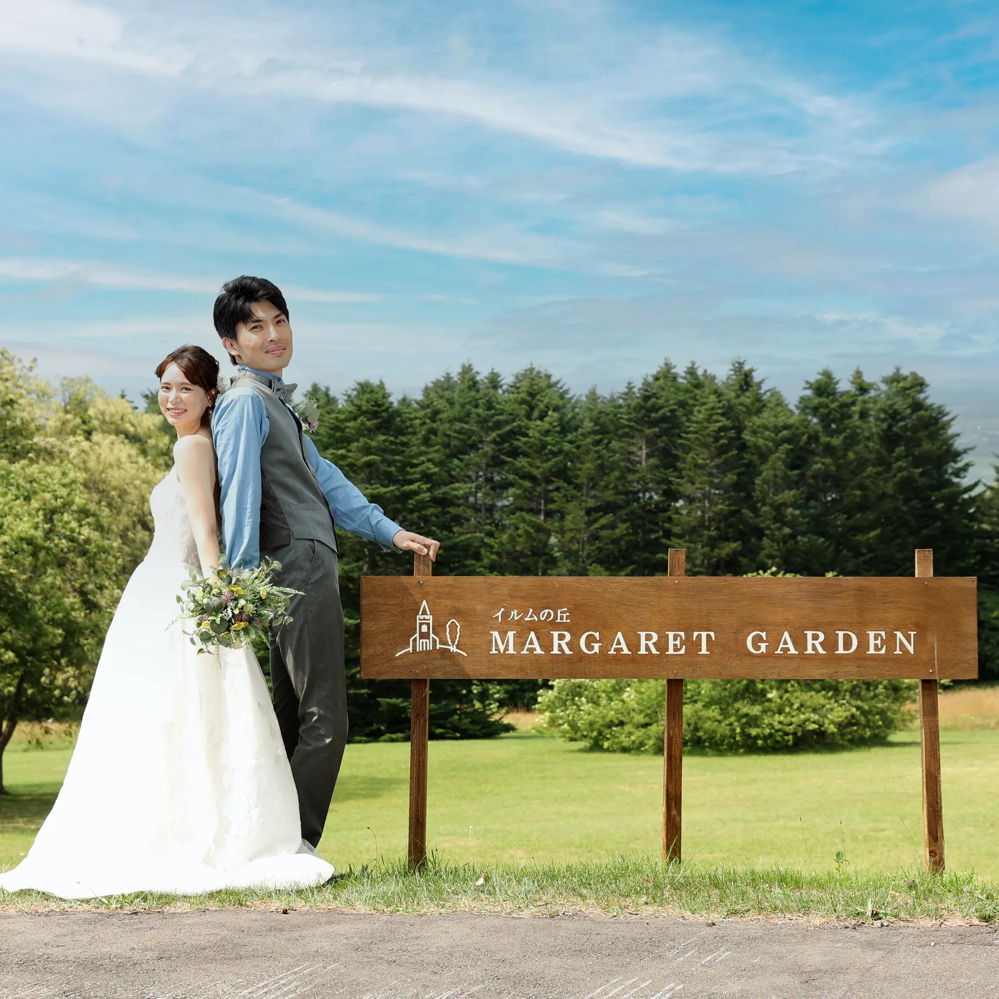 北海道の大自然に囲まれたイルムの丘で自然体なおふたりの記録を残しましょう♪