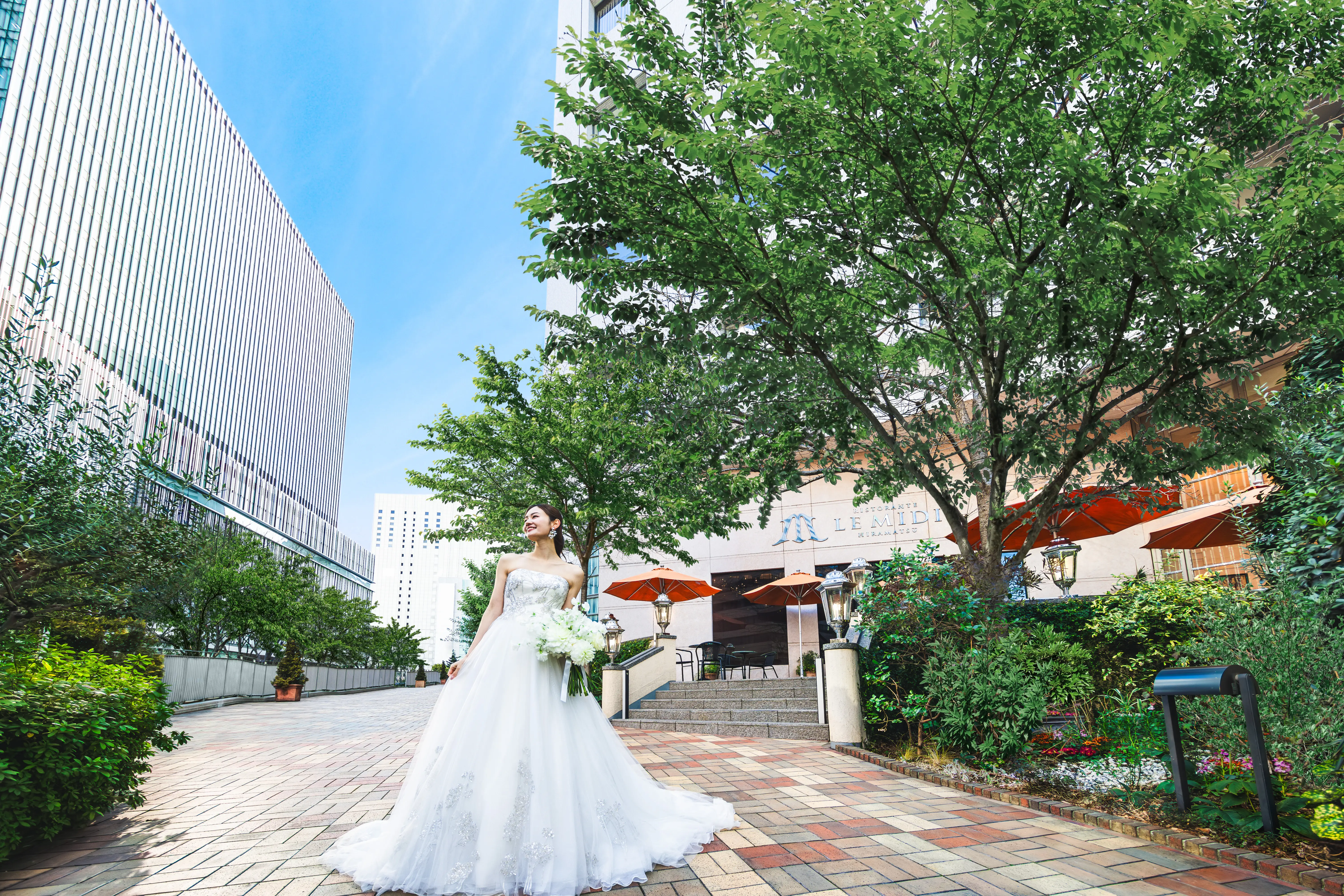ラグナヴェール 大阪（LAGUNAVEIL OSAKA）/ オンザページ グループで