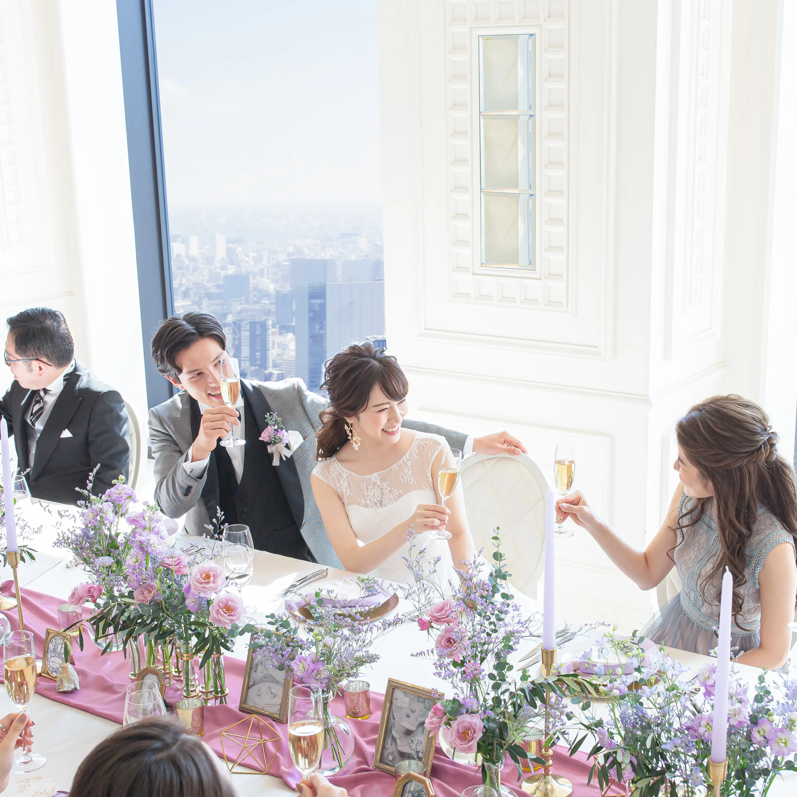 究極にシンプル！だからお得に【基本挙式料99,000円～】ルクリアモーレの少人数結婚式