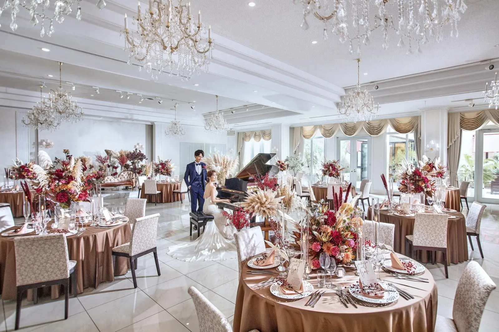 ゲストが参列しやすい「新山口駅前」の貸切空間♪移動の負担がなく全天候型で快適な結婚式をフェアでご紹介