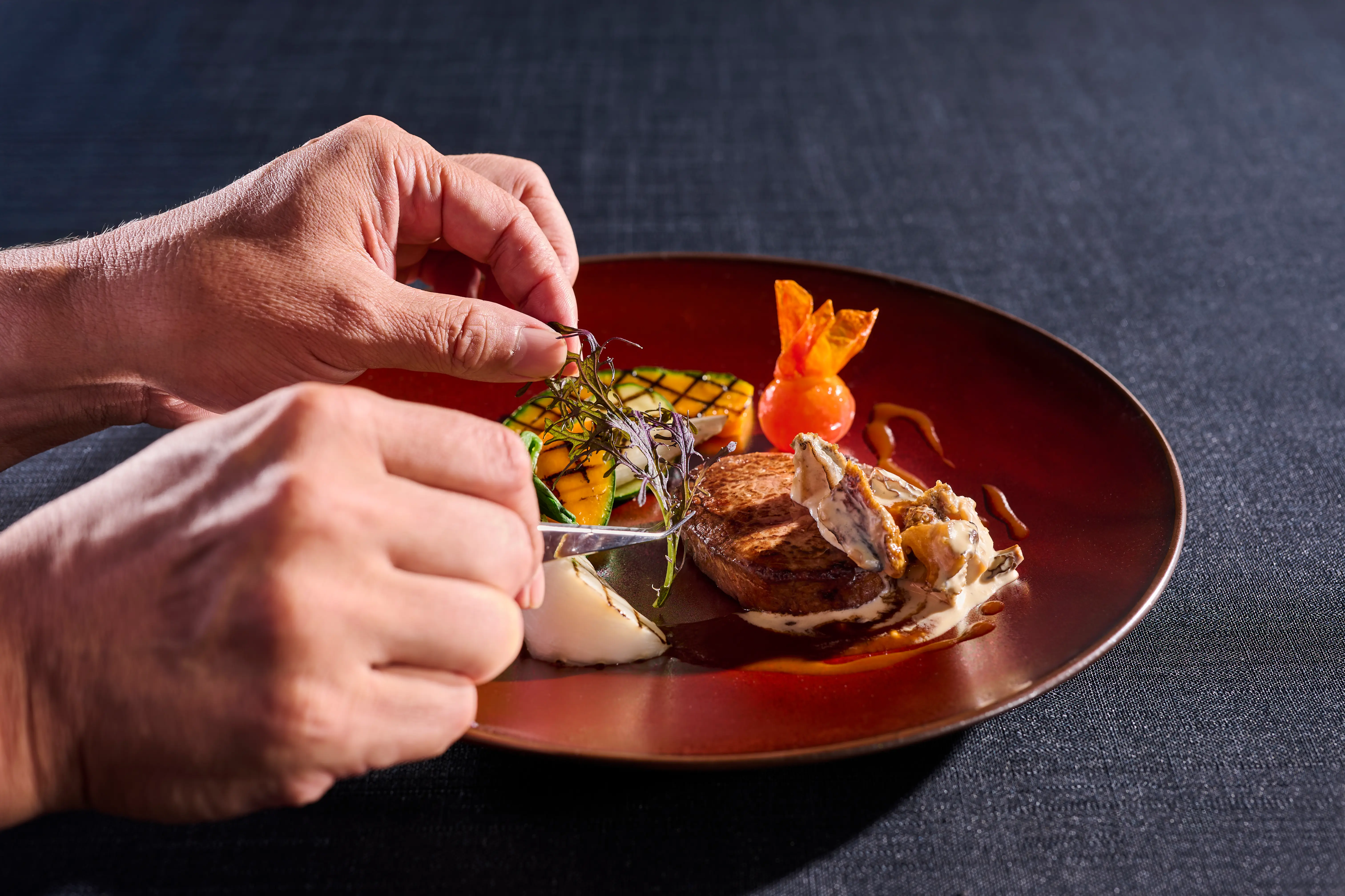 【年内の結婚式がお得に！お料理1グレードアップ、挙式料金プレゼントなど最大20大特典付き】