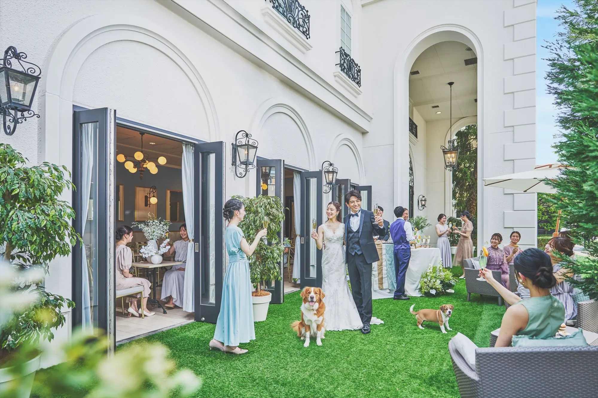 【大好評のペット婚】挙式から披露宴まで室内で一緒に過ごせる！ワンちゃん衣裳やご飯もご用意可能！