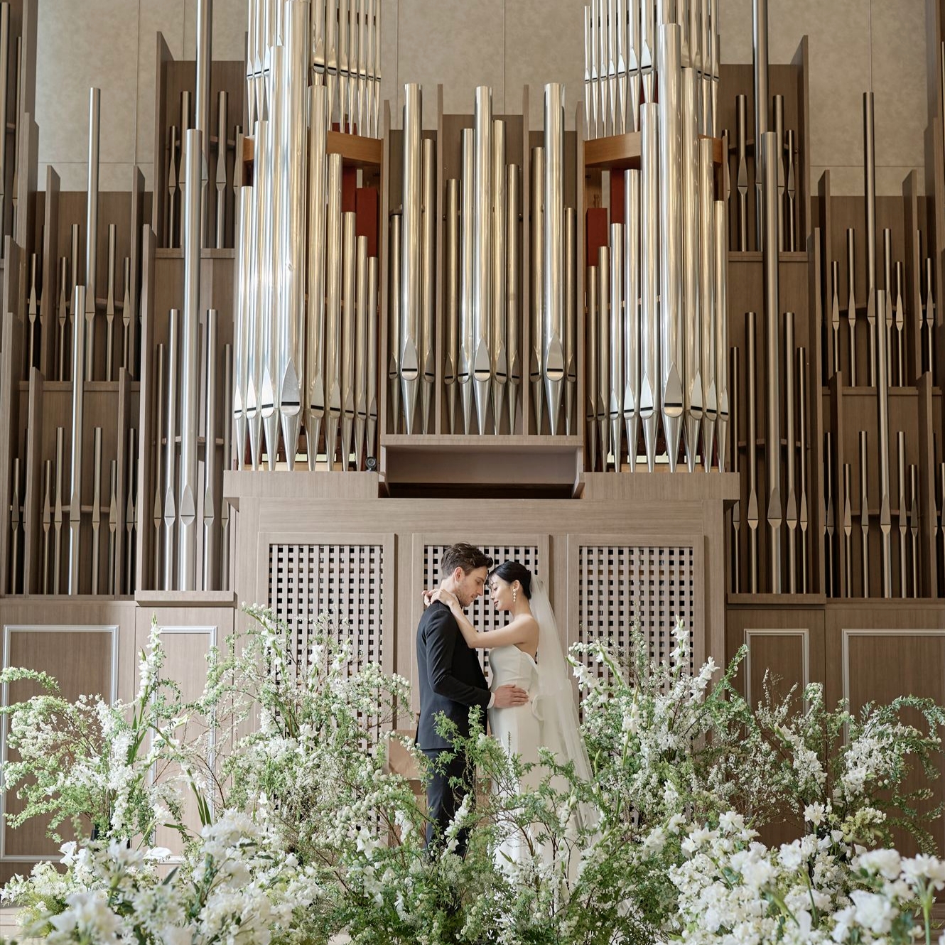 【東京一の高さを誇る結婚式場】地上264ｍの美景×美音×美食でゲストをおもてなし→フェア予約はこちら