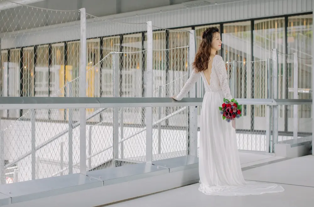 バルニバービで叶える、自分たちらしい結婚式。1日1組限定の自由な空間で、本格料理を愉しむ贅沢な一日