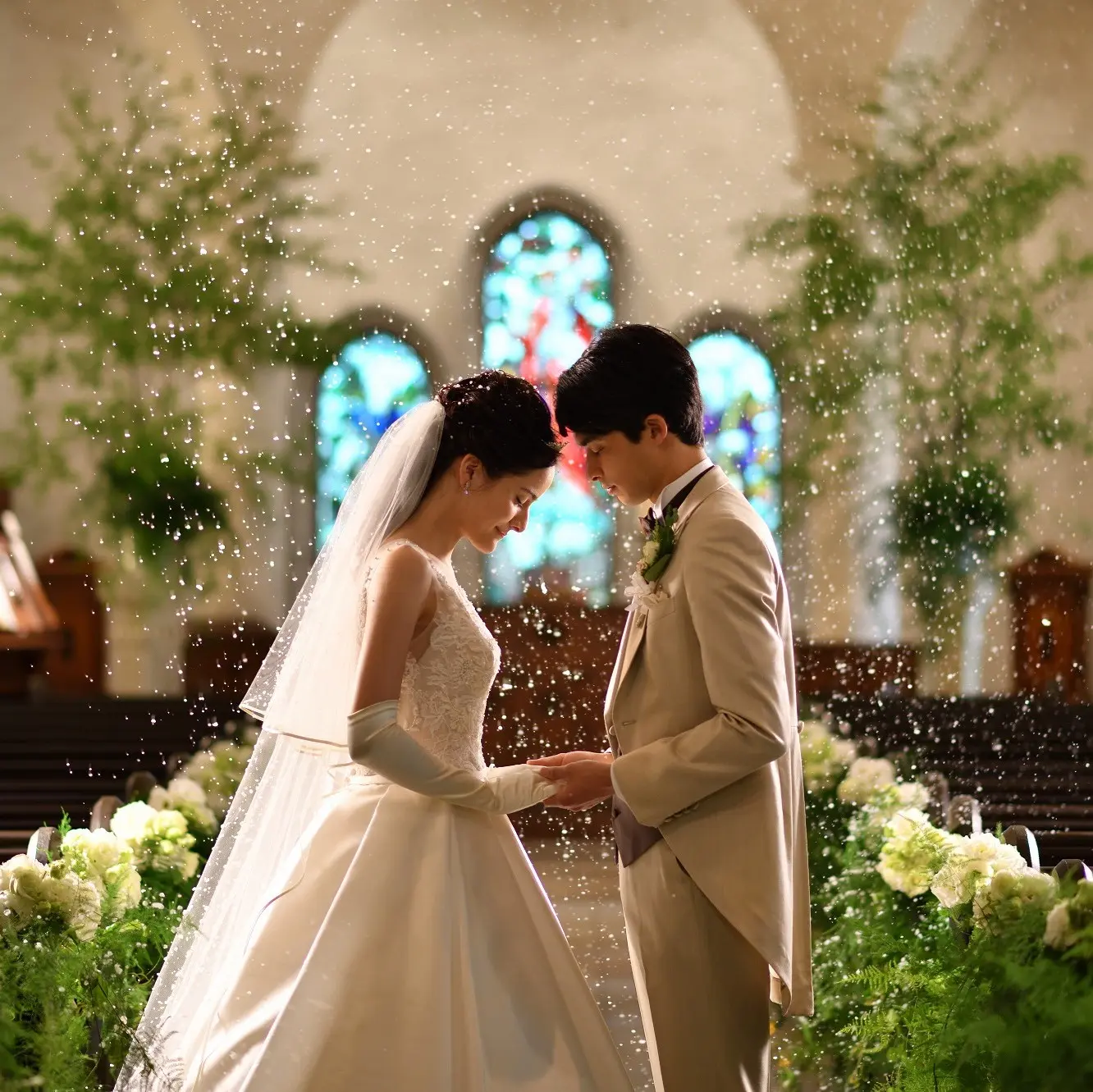 【公式HPベストレート保証＆特典】2026年4月末日までの挙式で「ウエディングドレスフリー」