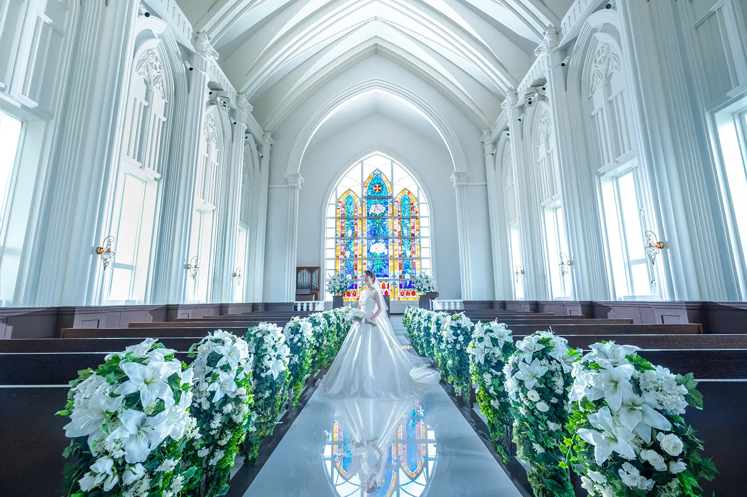 公式からのご予約が最もお得☆【130万優待×8万GIFT】映画のような大聖堂×憧れ階段入場体験