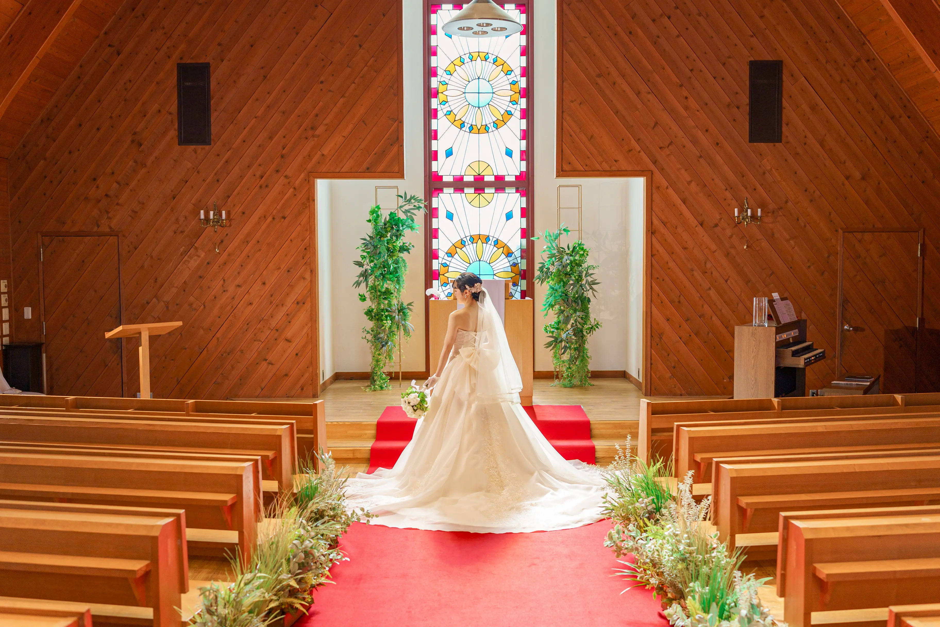 【新郎新婦＆ゲスト口コミ好評！葉山庵フレンチ】リーズナブルに叶える大人シンプル婚はフェアでチェック！